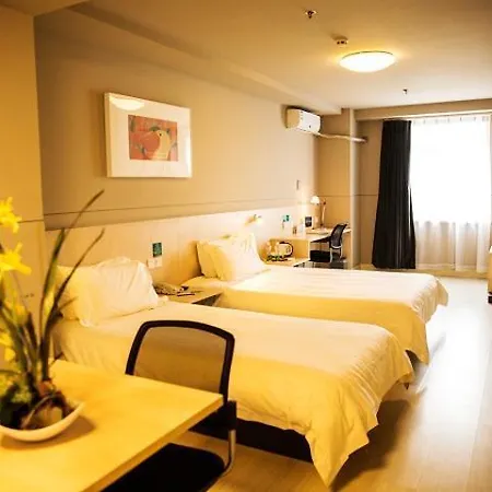Jinjiang Yingkou Railway Station Dongsheng Market 3* Dashiqiao